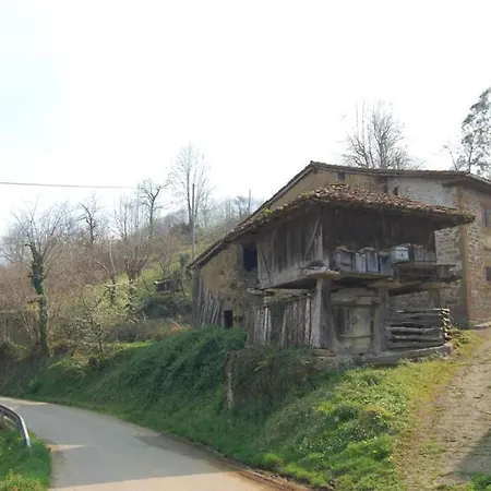 펜션 Gestiona2R - Casa Rural En Amieva - Vistas A Picos Pen