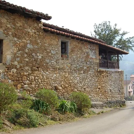 펜션 Gestiona2R - Casa Rural En Amieva - Vistas A Picos Pen