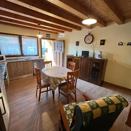 Casa Con Encanto En Picos De Europa, Ideal Familias Y Pareja *