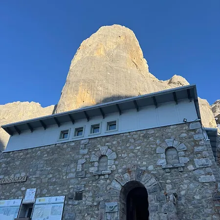 Casa Con Encanto En Picos De Europa, Ideal Familias Y Pareja * Pen